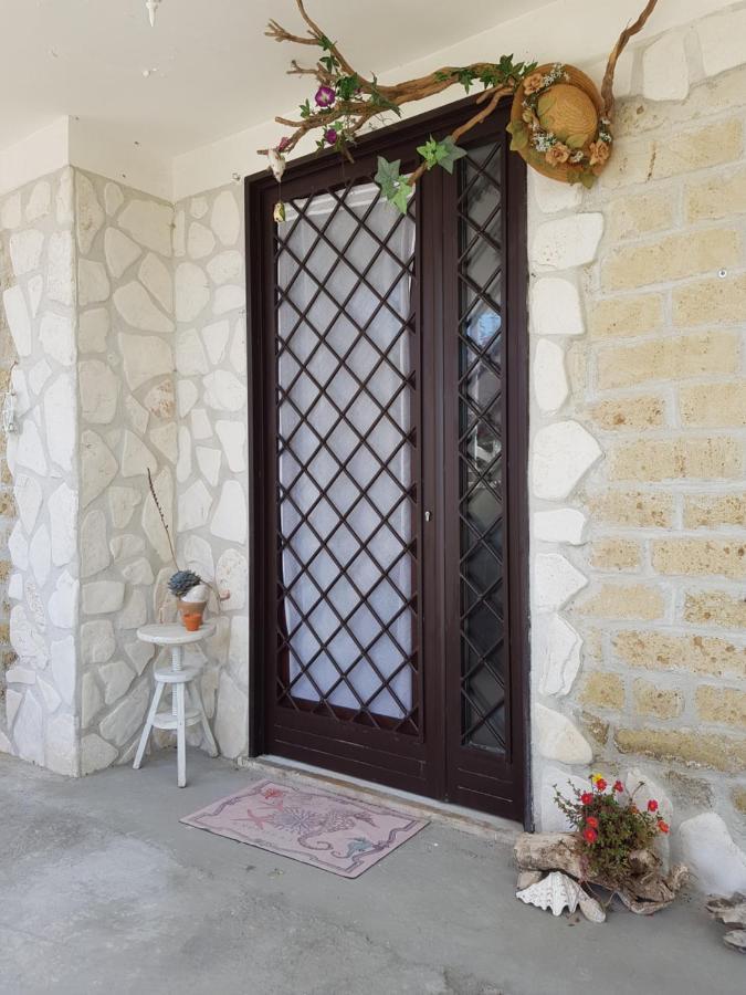 Bed and Breakfast Mari En Castel Volturno Exterior foto